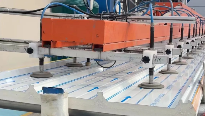sandwich panel production