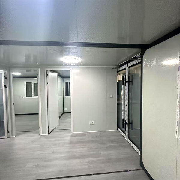 Expandable Double-Wing Container House | Movable Modular Housing for Projects & Camps